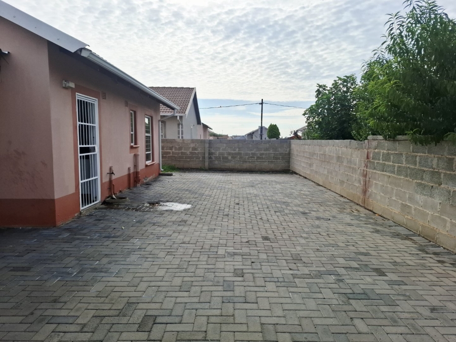 2 Bedroom Property for Sale in Raceway Free State